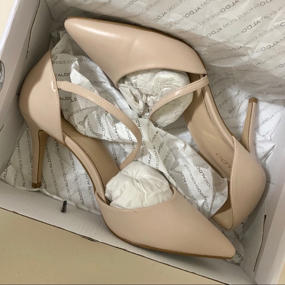 Nude Pointed Toe 3.5 Inch Stiletto Heel Sling Strap Pumps - Women’s Size 9 - Picture 2 of 15